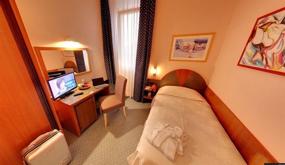 Hotel Rosa 阿巴诺泰尔梅 外观 照片